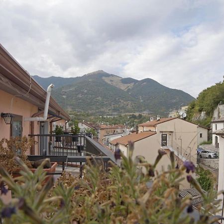 Casa Vacanze Donna Lucia Castel Di Sangro Dış mekan fotoğraf