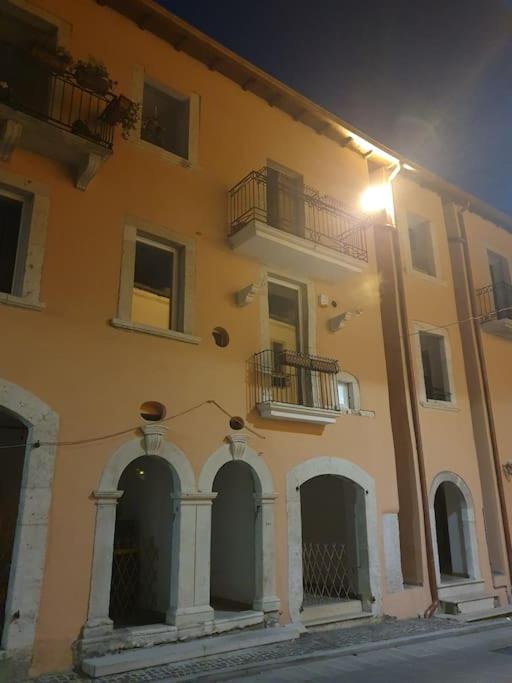 Casa Vacanze Donna Lucia Castel Di Sangro Dış mekan fotoğraf
