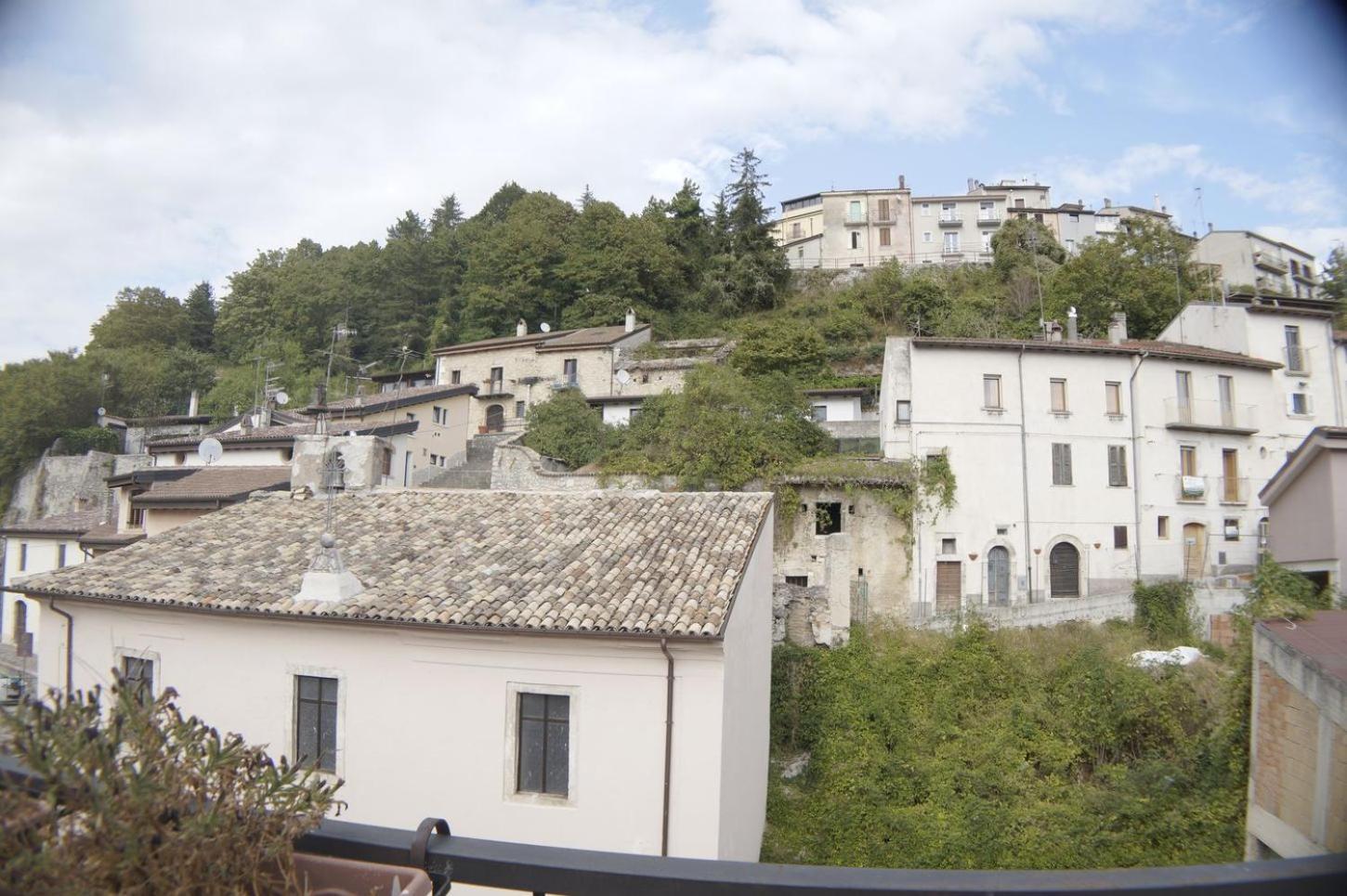 Casa Vacanze Donna Lucia Castel Di Sangro Dış mekan fotoğraf